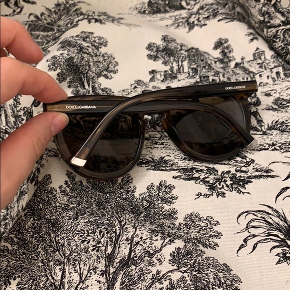 Dolce & Gabbana Sunglasses - Picture 8 of 8